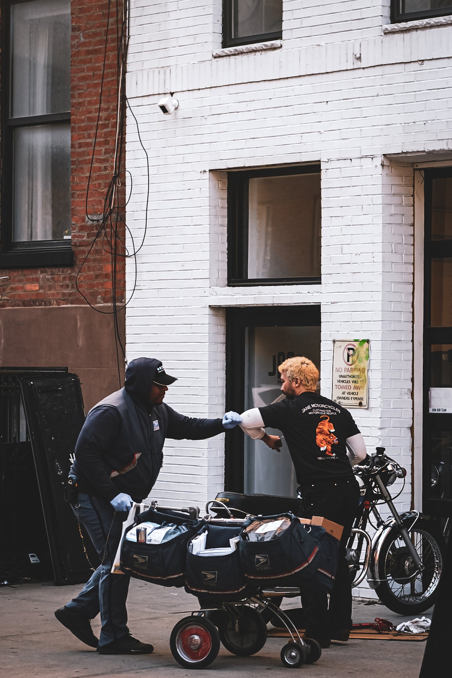 MOTT STREET SHORT SLEEVE T-SHIRT