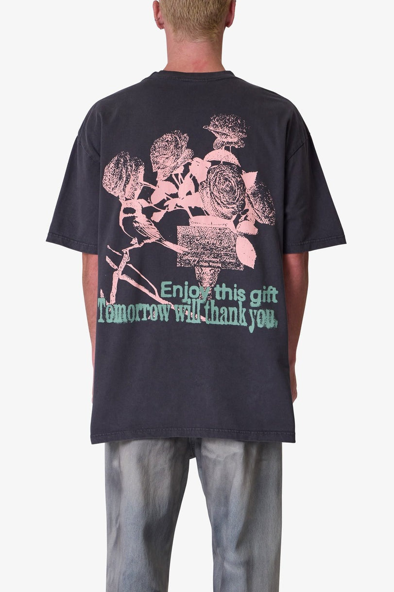 GIFT TEE