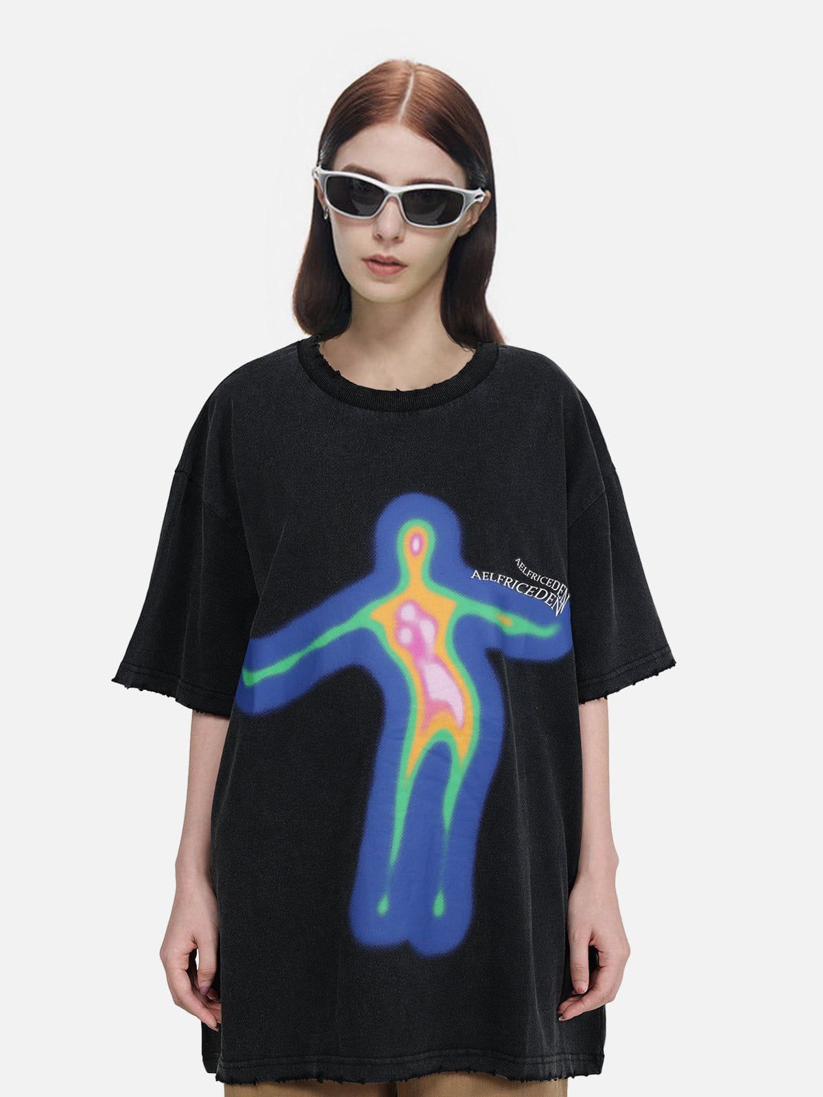 Aelfric Eden Distorted Portrait Graphic Oversized Tee