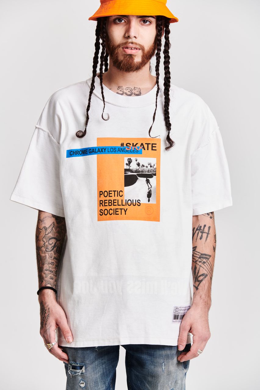 SKATE FRONT PRINT OVERSIZED T-SHIRT WHITE