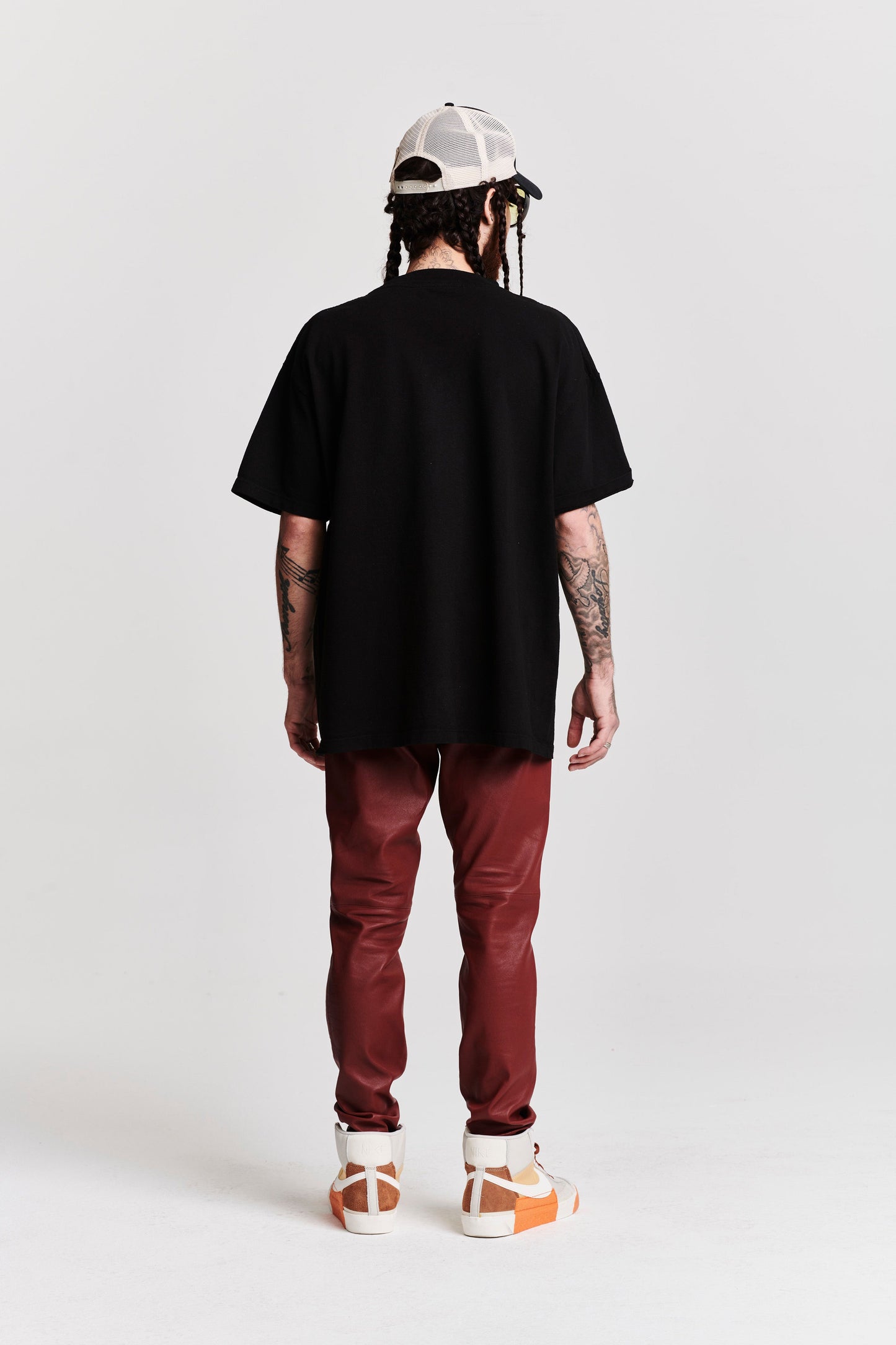 BUILDING OVERSIZED T-SHIRT BLACK