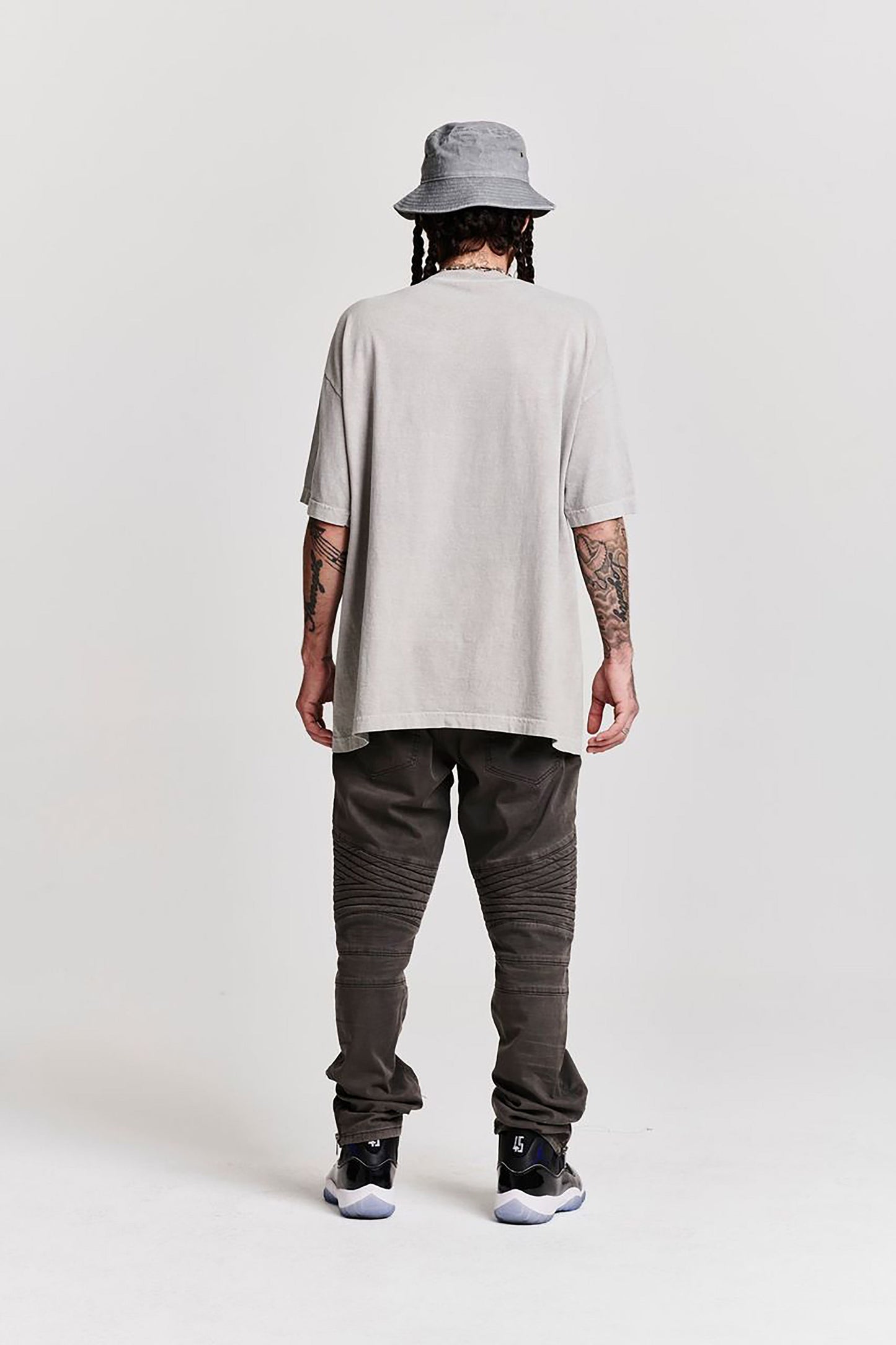 HARDCORE PLEASURES OVERSIZED SHORT SLEEVE T-SHIRT LIGHT GREY