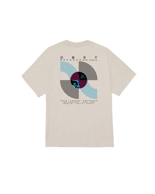 RECORDS & TAPES CLASSIC T-SHIRT