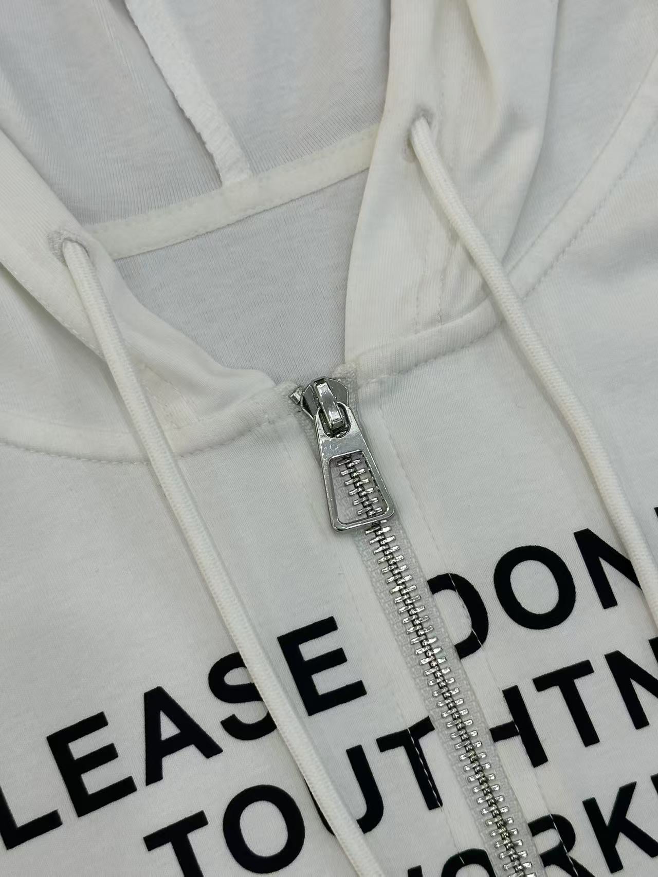 Fost Fish Women’s Graphic Crop Hoodie
